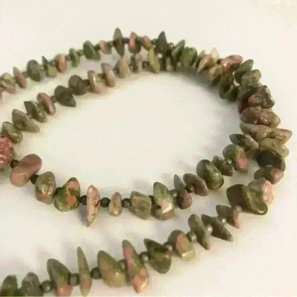 Vintage Unakite  gemstone necklace - Picture 4 of 9